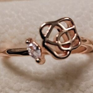 Elegant Rose Gold Ring with Crystal Accent